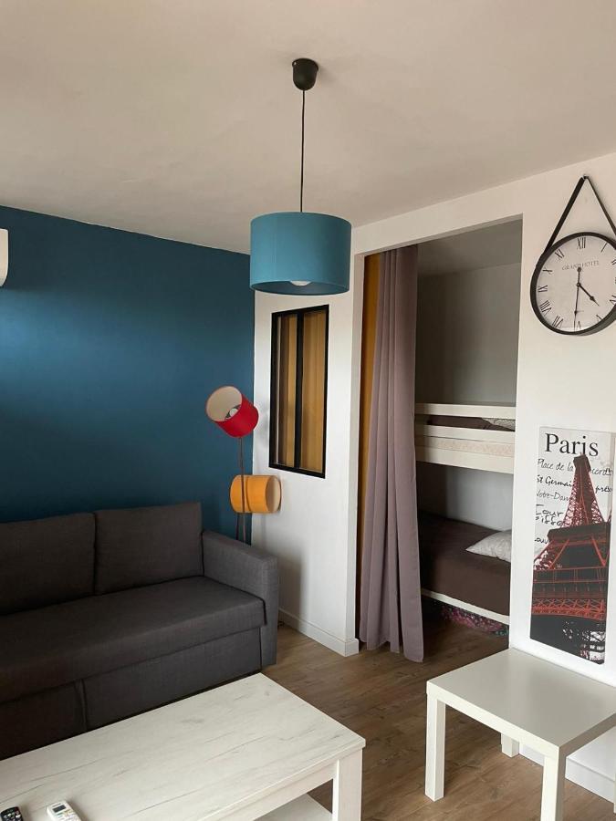 Superbe Studio A Canet En Roussillon Proche De La Plage Екстер'єр фото